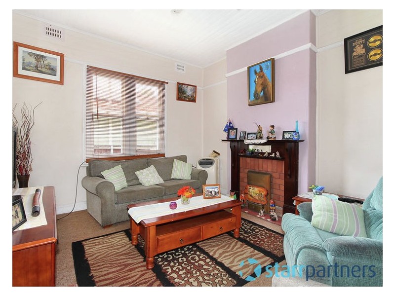 12 Byron Road, Guildford NSW 2161