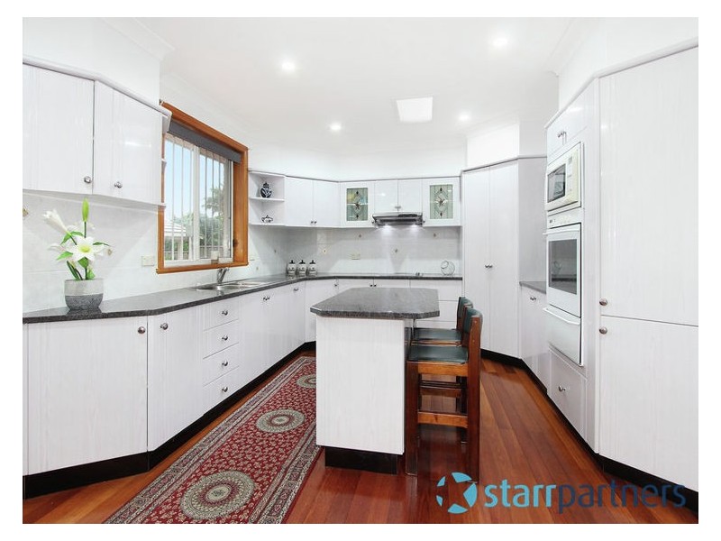 10 White Gum Place, Greystanes NSW 2145