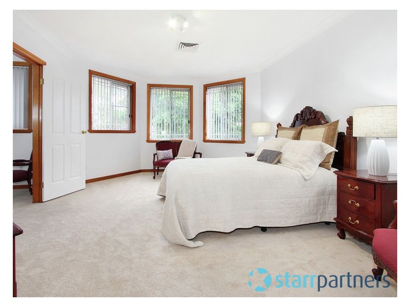 10 White Gum Place, Greystanes NSW 2145