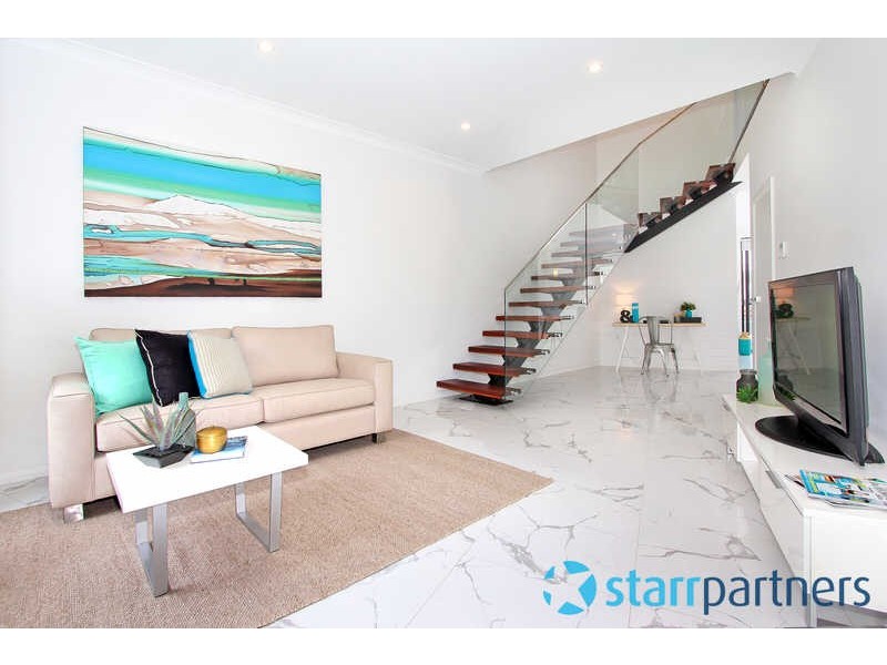 181 GARDENIA PDE, Greystanes NSW 2145