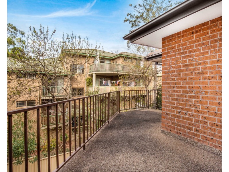 12/61 Windsor Road, Merrylands NSW 2160