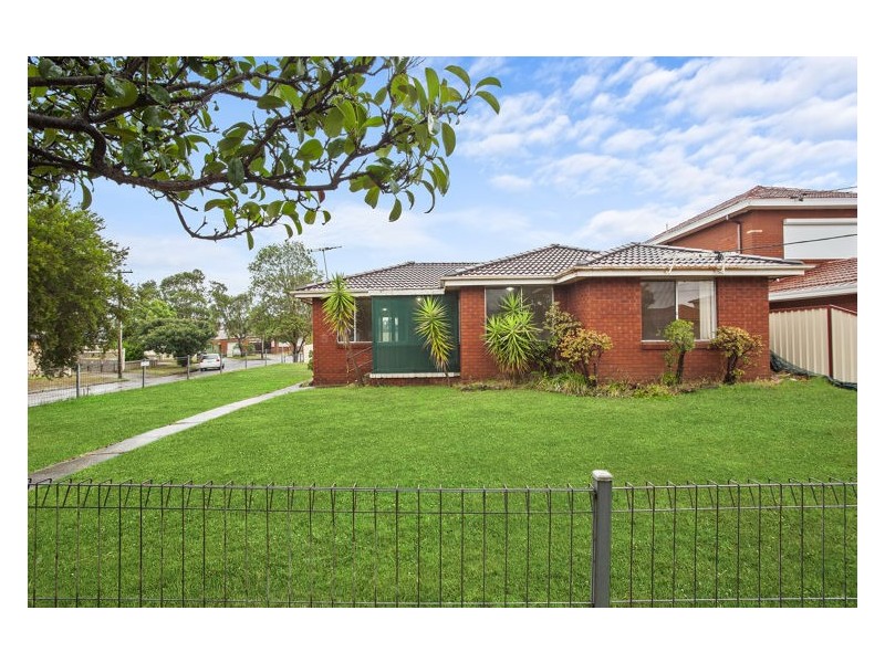 5 Ian Street, Greystanes NSW 2145