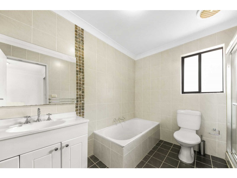 3/11 Torrens Street, Merrylands NSW 2160