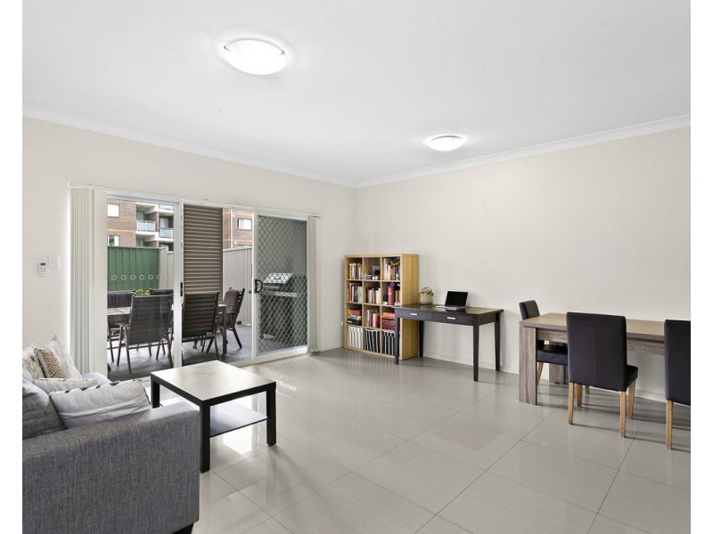 6/24 Smythe Street, Merrylands NSW 2160
