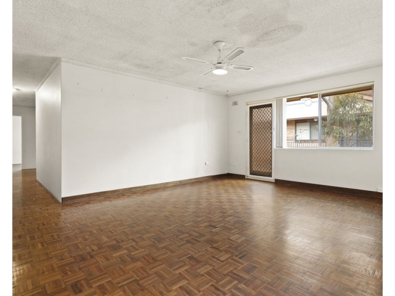 11/8 Calliope Street, Guildford NSW 2161