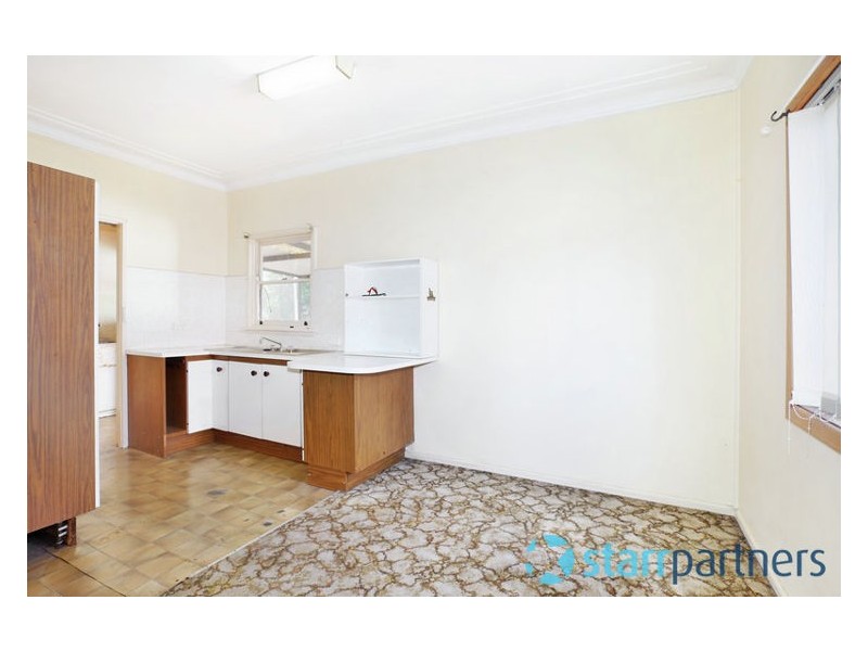 9 Karani Avenue, Guildford NSW 2161