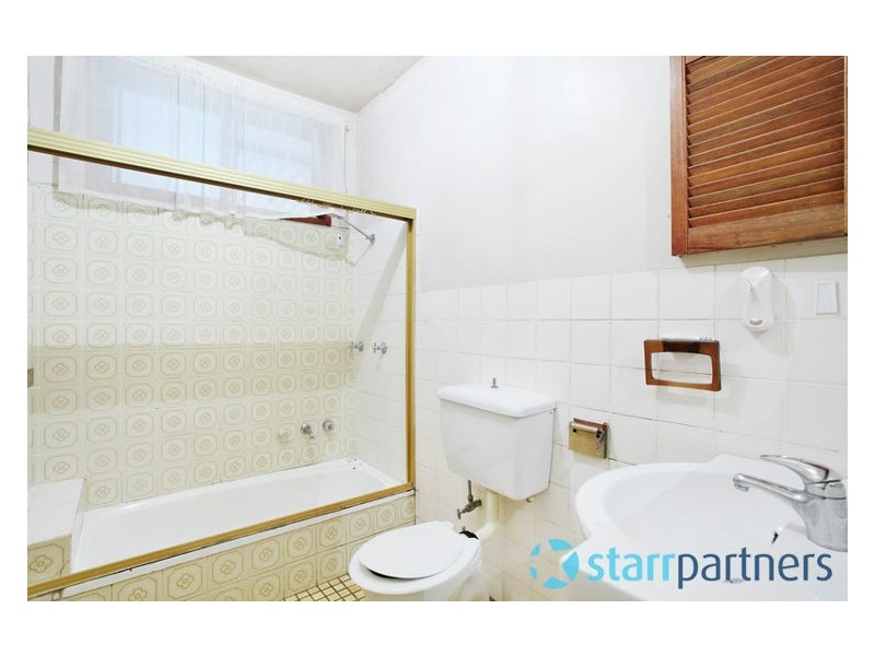 9 Karani Avenue, Guildford NSW 2161