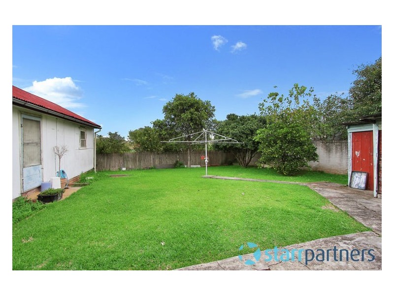 8 Hilltop Road, Merrylands NSW 2160