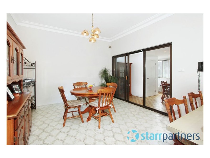 39 Robertson Street, Guildford NSW 2161