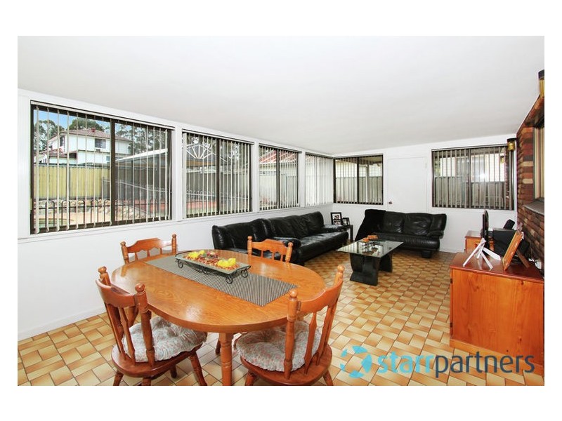 39 Robertson Street, Guildford NSW 2161