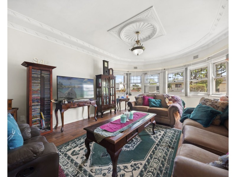 26 The Esplanade, Guildford NSW 2161