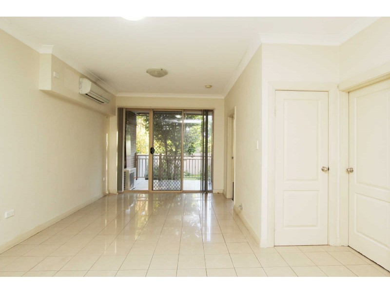 11/85 MOUNTFORD AVENUE, Guildford NSW 2161