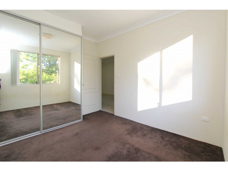 11/85 MOUNTFORD AVENUE, Guildford NSW 2161