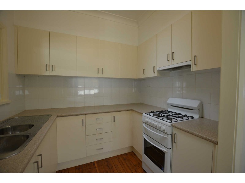 20 PATTEN AVENUE, Merrylands NSW 2160