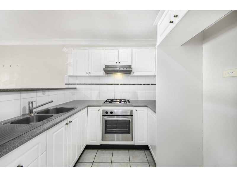 3/49 EDNA AVENUE, Merrylands NSW 2160