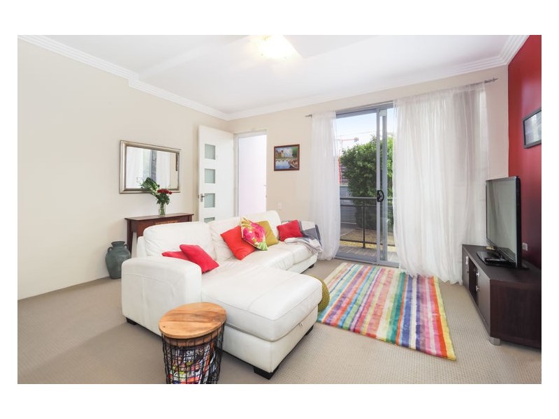 1/62-64 Railway Terrace, Granville NSW 2142
