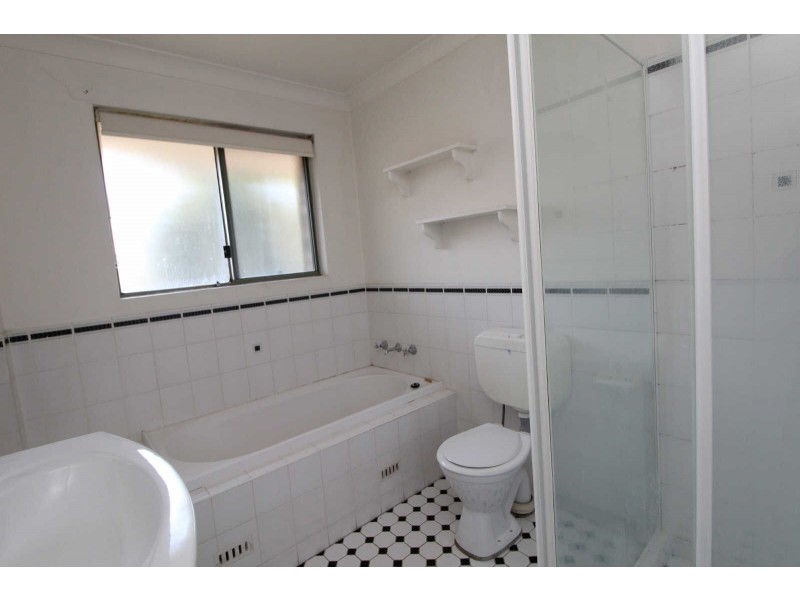 8/3 Crown Street, Granville NSW 2142