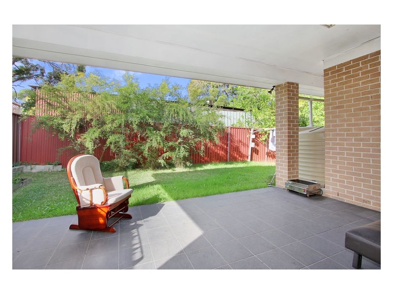 22a Renfrew Street, Guildford NSW 2161