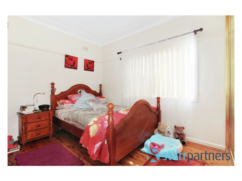 16 Brotherton Street, South Wentworthville NSW 2145