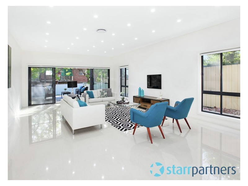 11A Gloucester Avenue, Merrylands NSW 2160