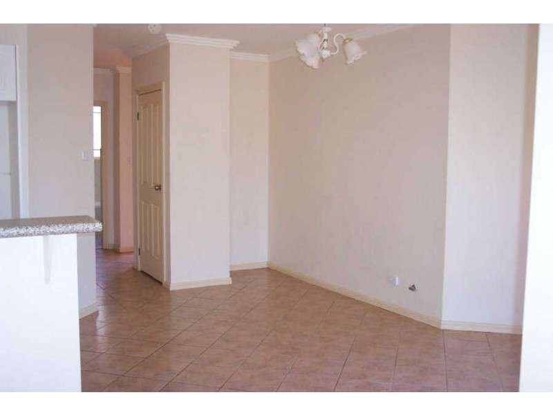 02/31 HAMPDEN ROAD, South Wentworthville NSW 2145