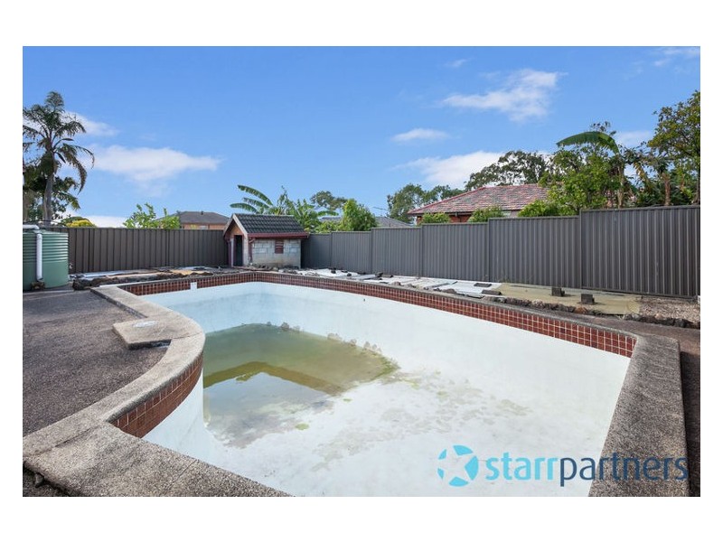 21 Lance Crescent, Greystanes NSW 2145