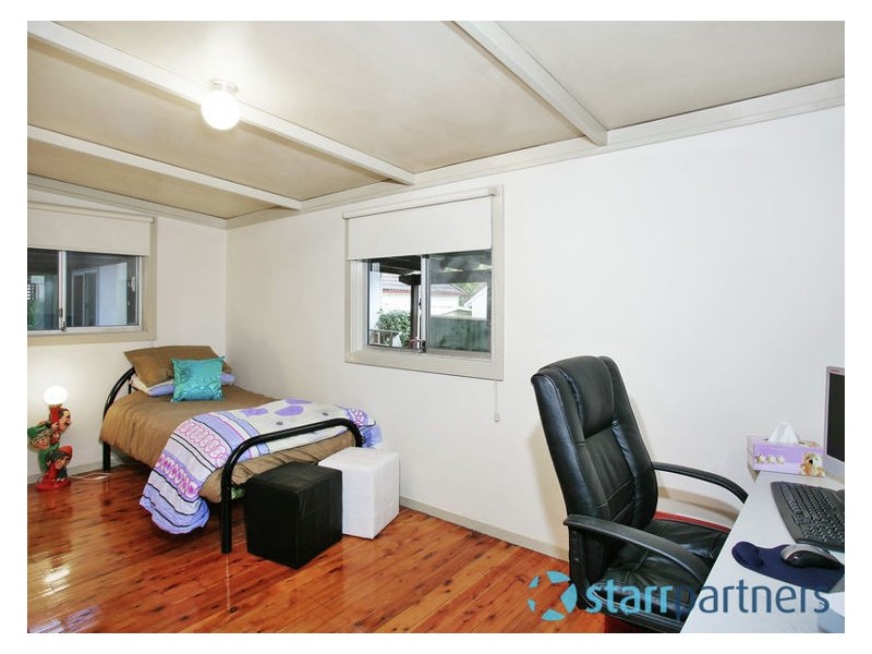 18 Warialda Street, Merrylands NSW 2160