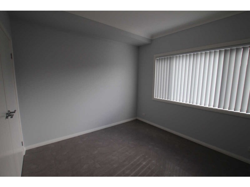 33A ETTALONG ROAD, Greystanes NSW 2145