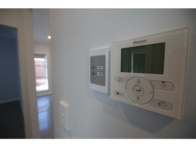 33A ETTALONG ROAD, Greystanes NSW 2145