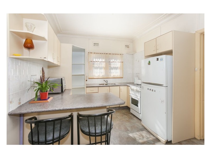 46 The Esplanade, Guildford NSW 2161