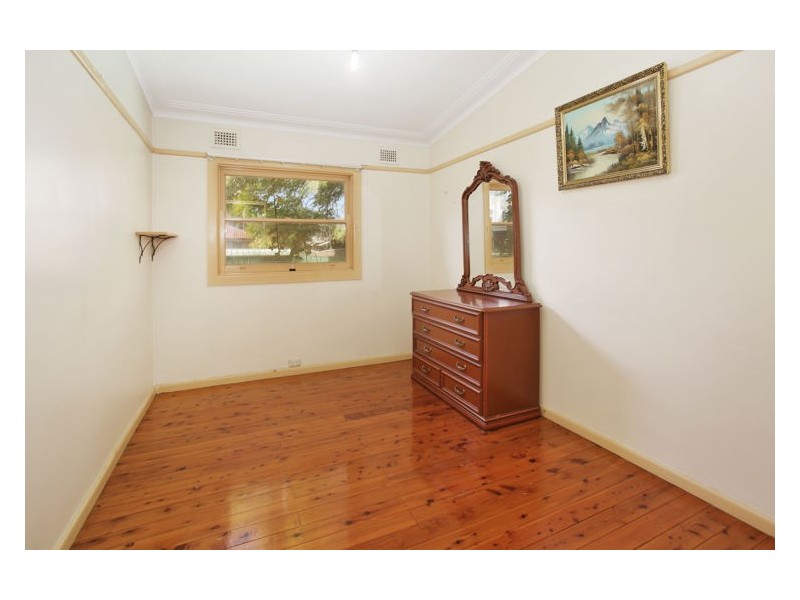 46 The Esplanade, Guildford NSW 2161