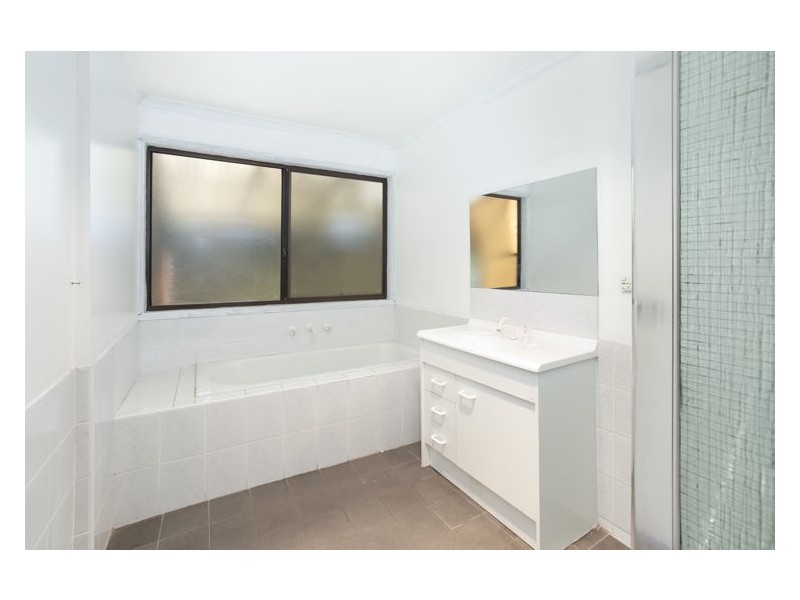 46 The Esplanade, Guildford NSW 2161