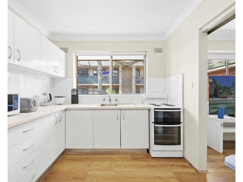 11/16 Calliope Street, Guildford NSW 2161