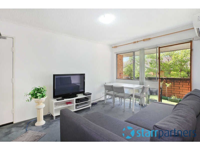 10/18 PATON STREET, Merrylands NSW 2160