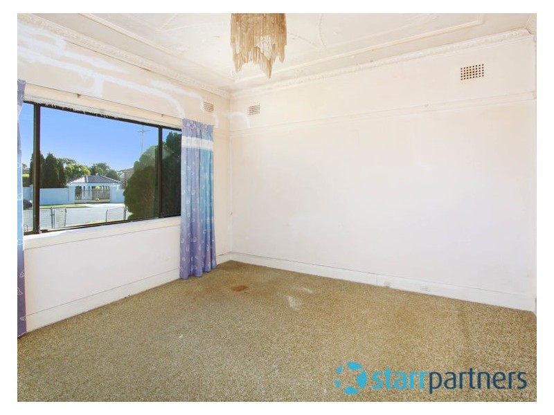 11 Clarence Street, Merrylands NSW 2160