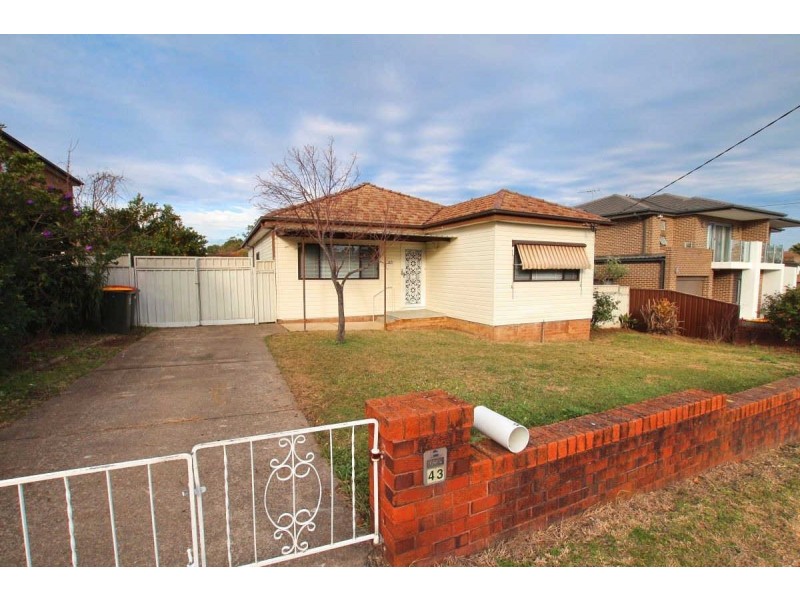43 WARWICK ROAD, Merrylands NSW 2160