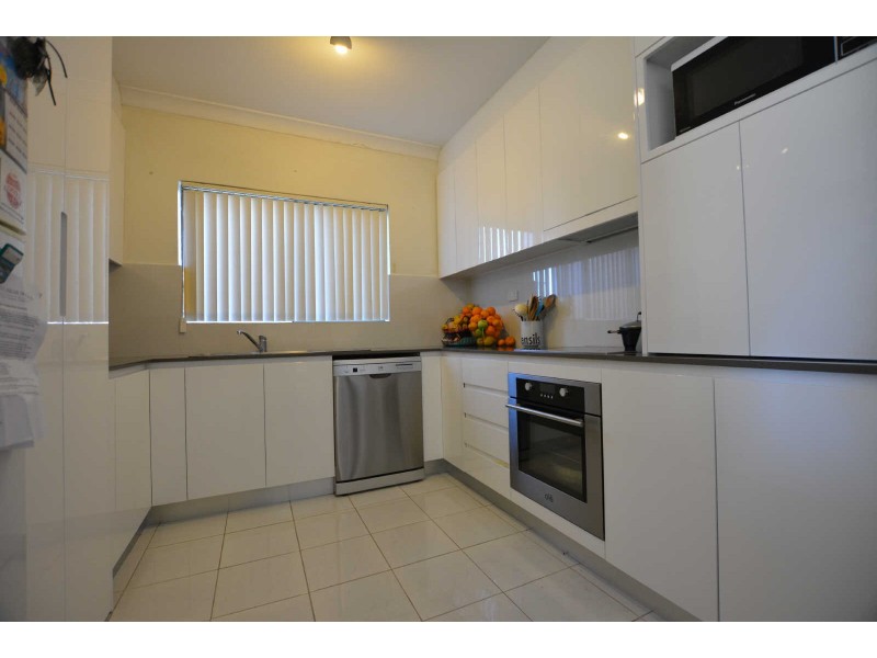 10/61-63 WINDSOR ROAD, Merrylands NSW 2160