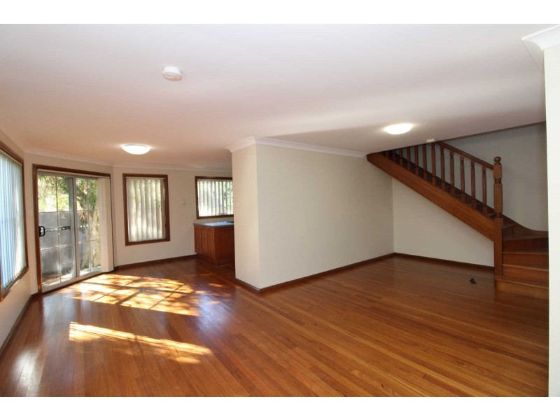 3/4 BOWDEN STREET, Merrylands NSW 2160