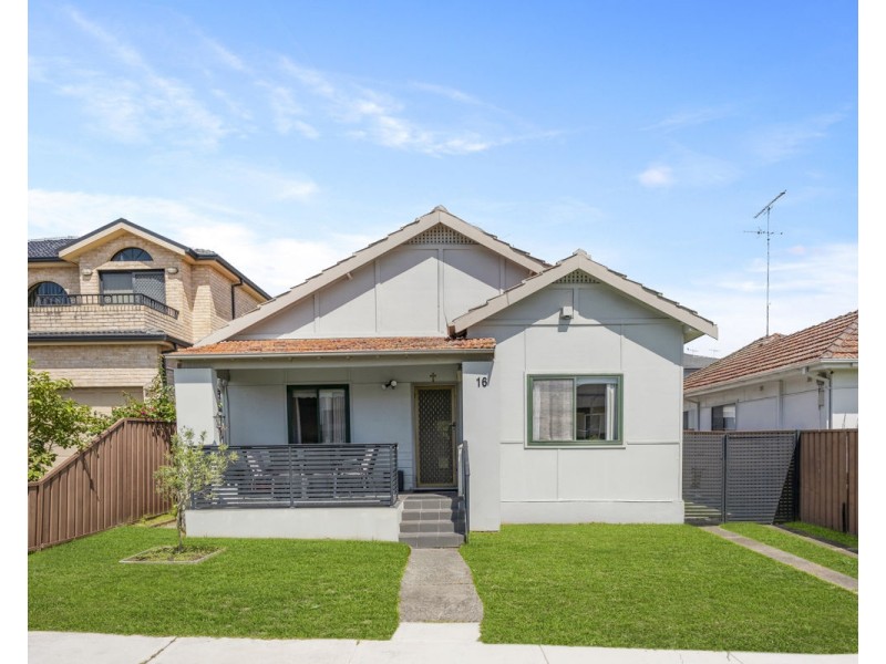 16 Warialda Street, Merrylands NSW 2160