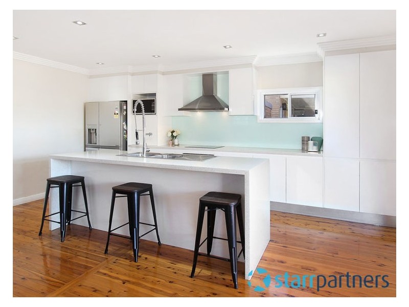 18 Gipps Road, Greystanes NSW 2145