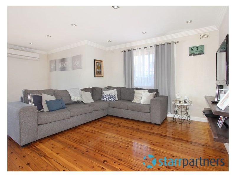 18 Gipps Road, Greystanes NSW 2145