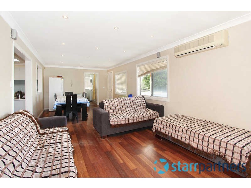 8 BRAESIDE ROAD, Greystanes NSW 2145