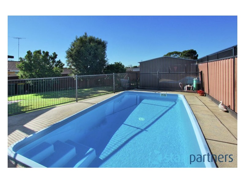 7 Casino Road, Greystanes NSW 2145