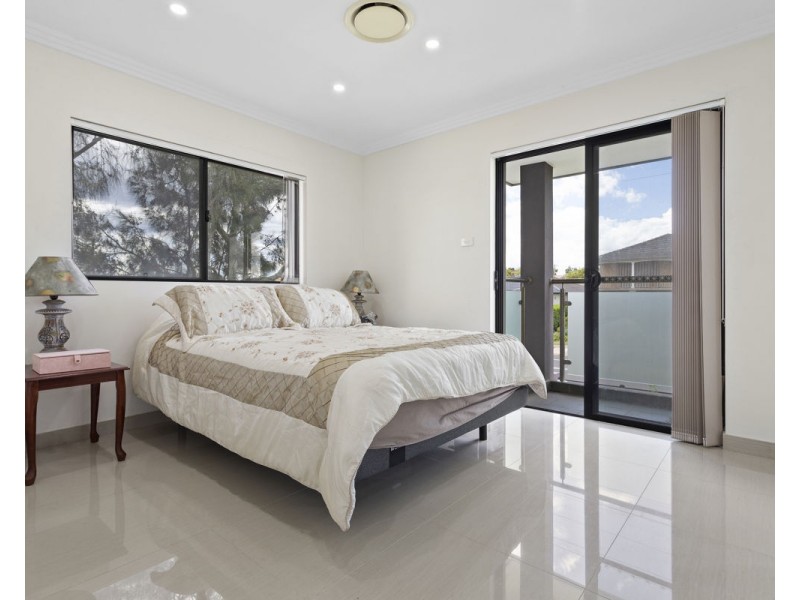 140 Cumberland Road, Greystanes NSW 2145