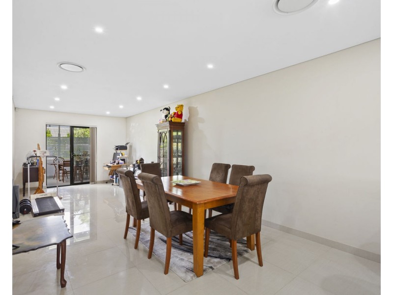 140 Cumberland Road, Greystanes NSW 2145