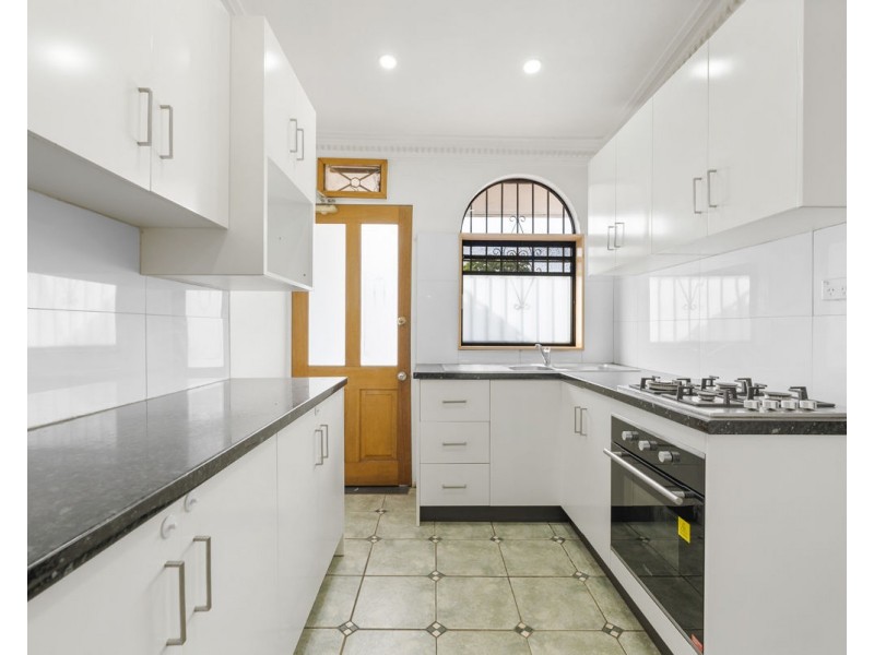 65 Woodville Road, Granville NSW 2142