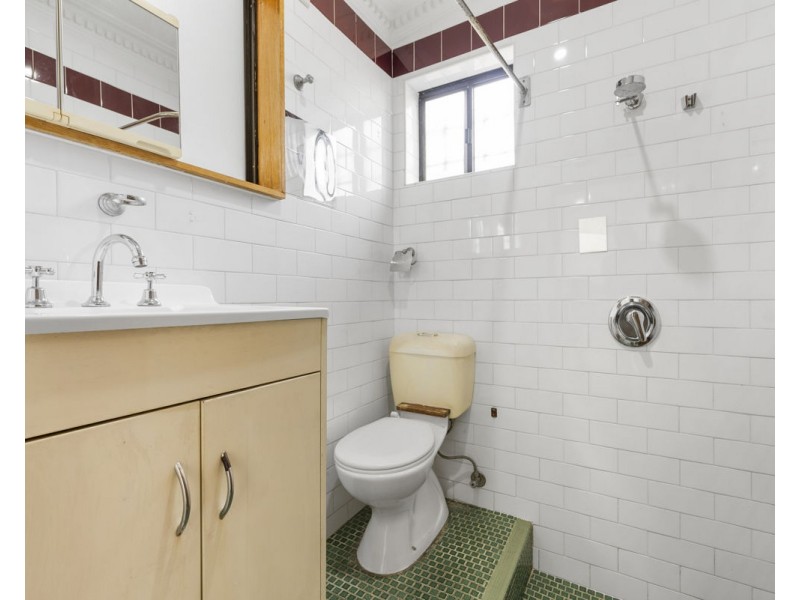 65 Woodville Road, Granville NSW 2142