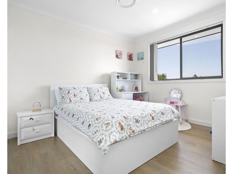 12 Mills Street, Merrylands NSW 2160