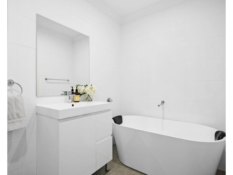 12 Mills Street, Merrylands NSW 2160