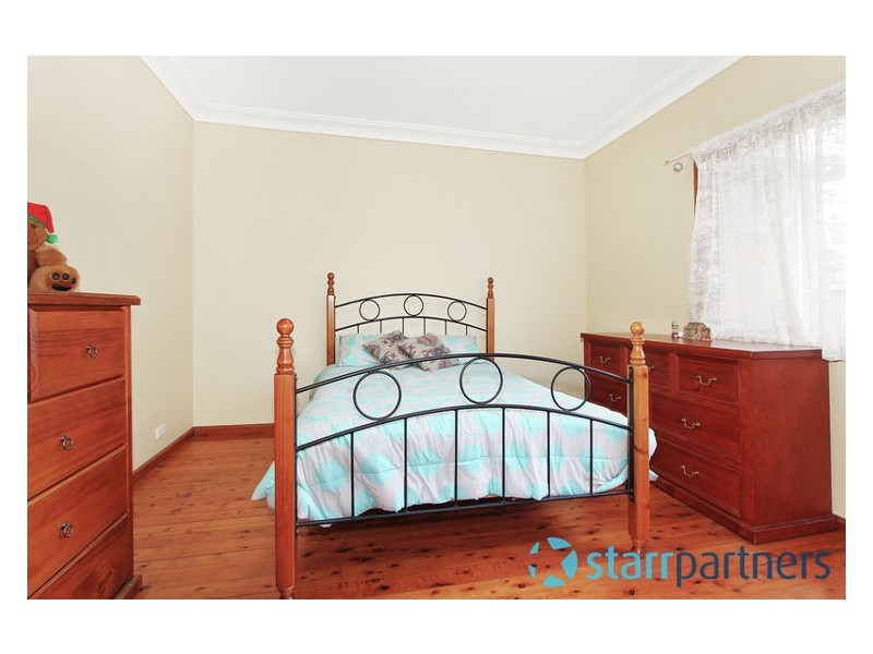124 Centenary Road, South Wentworthville NSW 2145